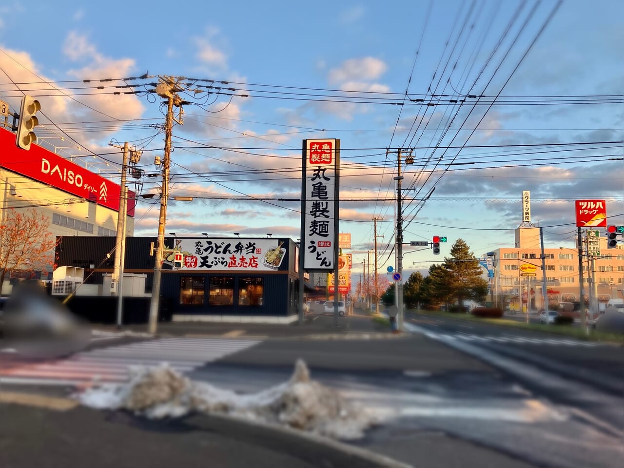 何ができるのかな？ 環状通沿い東区伏古の大型空き店舗に動きがあったようですよ。