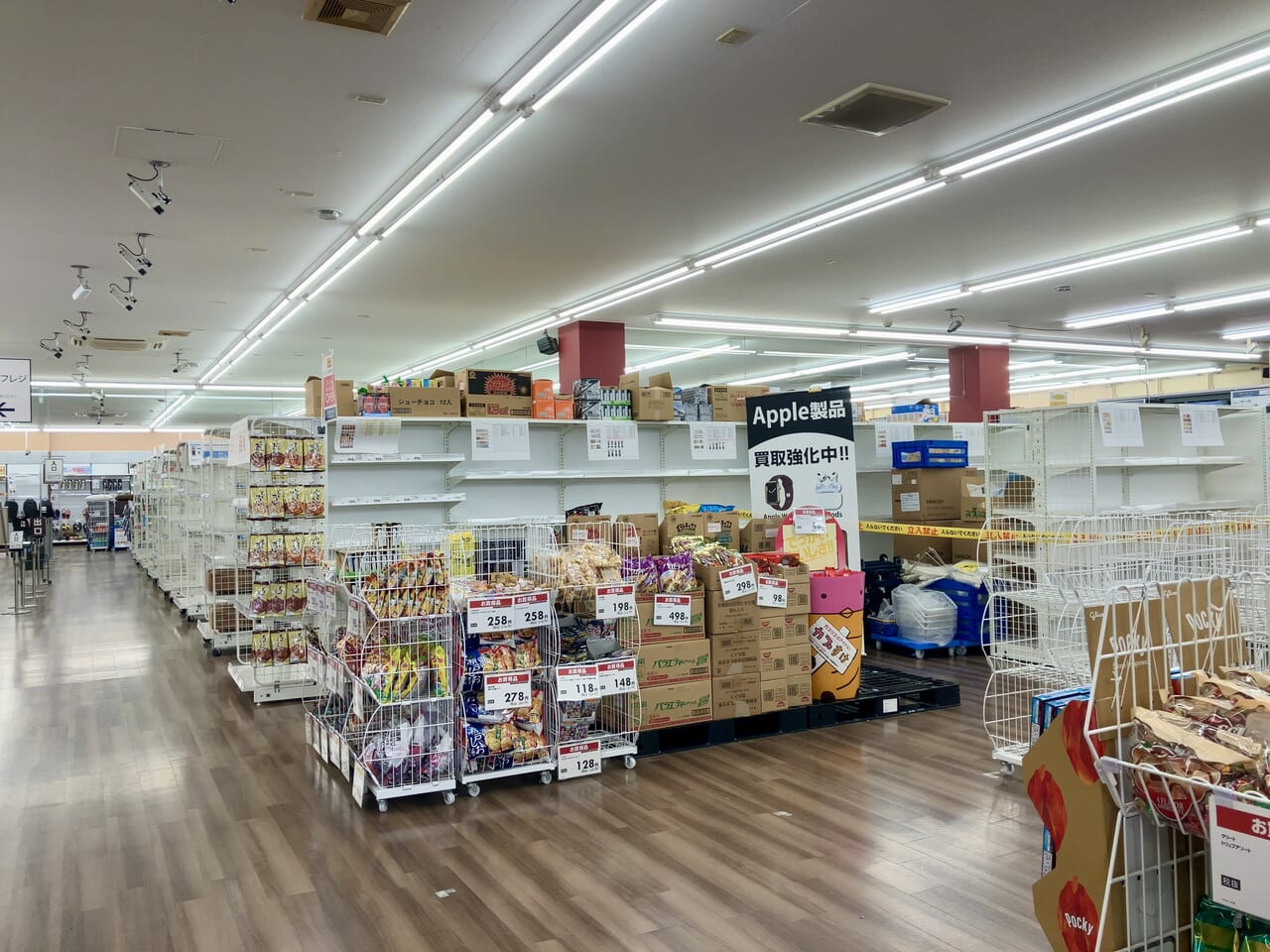 「ゲオ札幌環状通東店」が改装工事中。どんな店舗になるのでしょうか。改装中の店内をのぞいてみました。