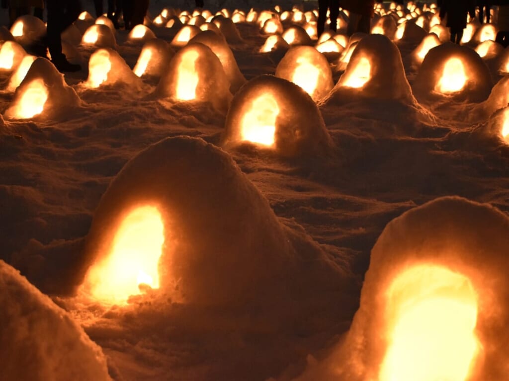 サッポロさとらんどにて、かまくらのライトアップで幻想的な空間を楽しめる「Magic hour in sapporo さとらんど かまくらイルミ」開催決定！
