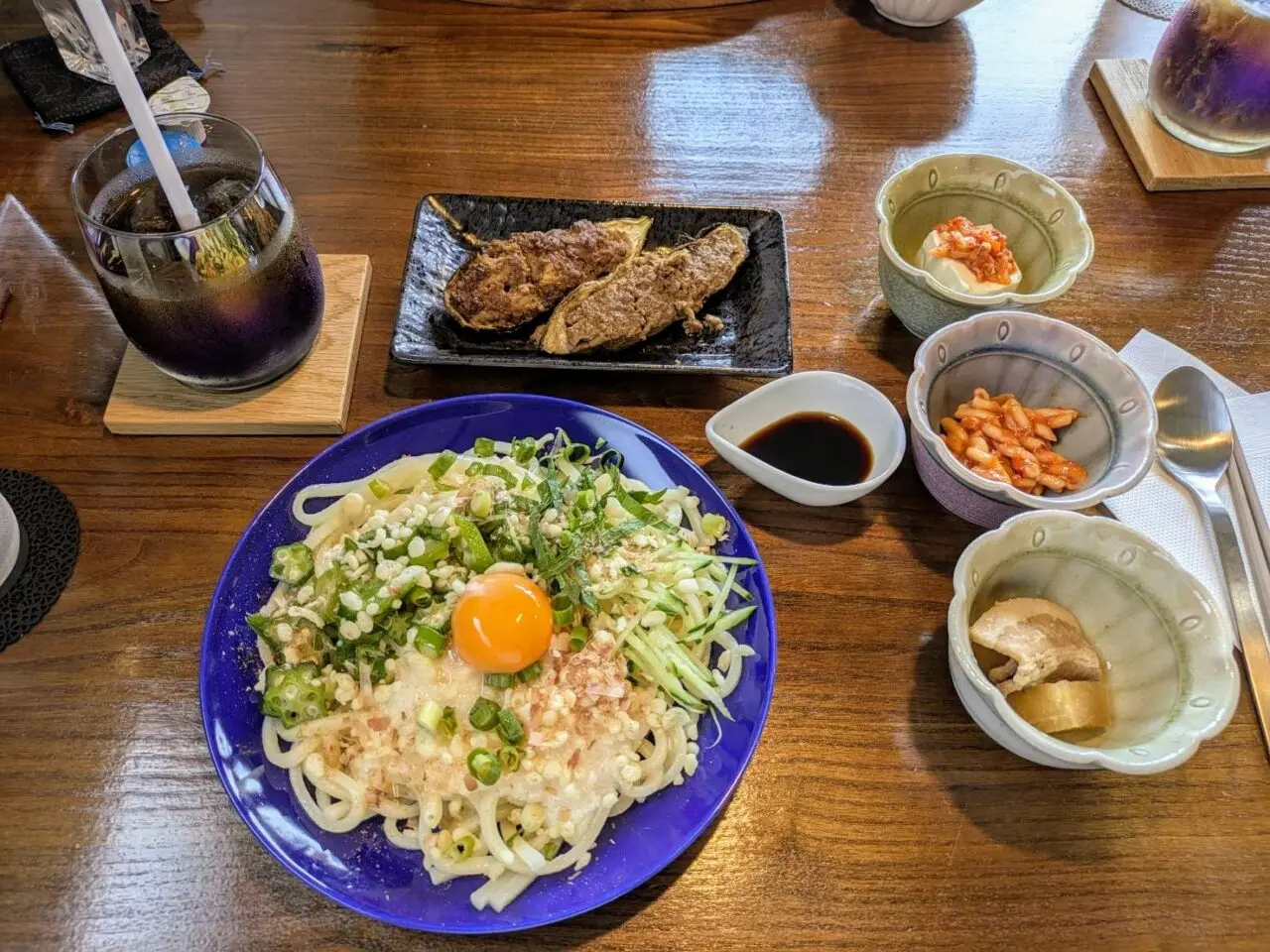なんじゃもんじゃ　カフェ