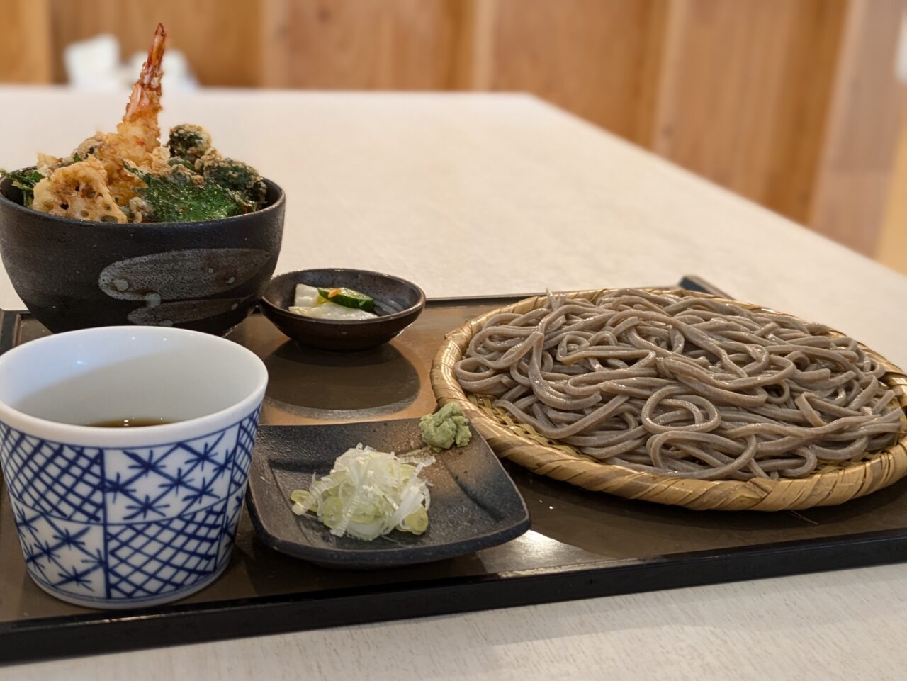蕎麦さとやま　札幌