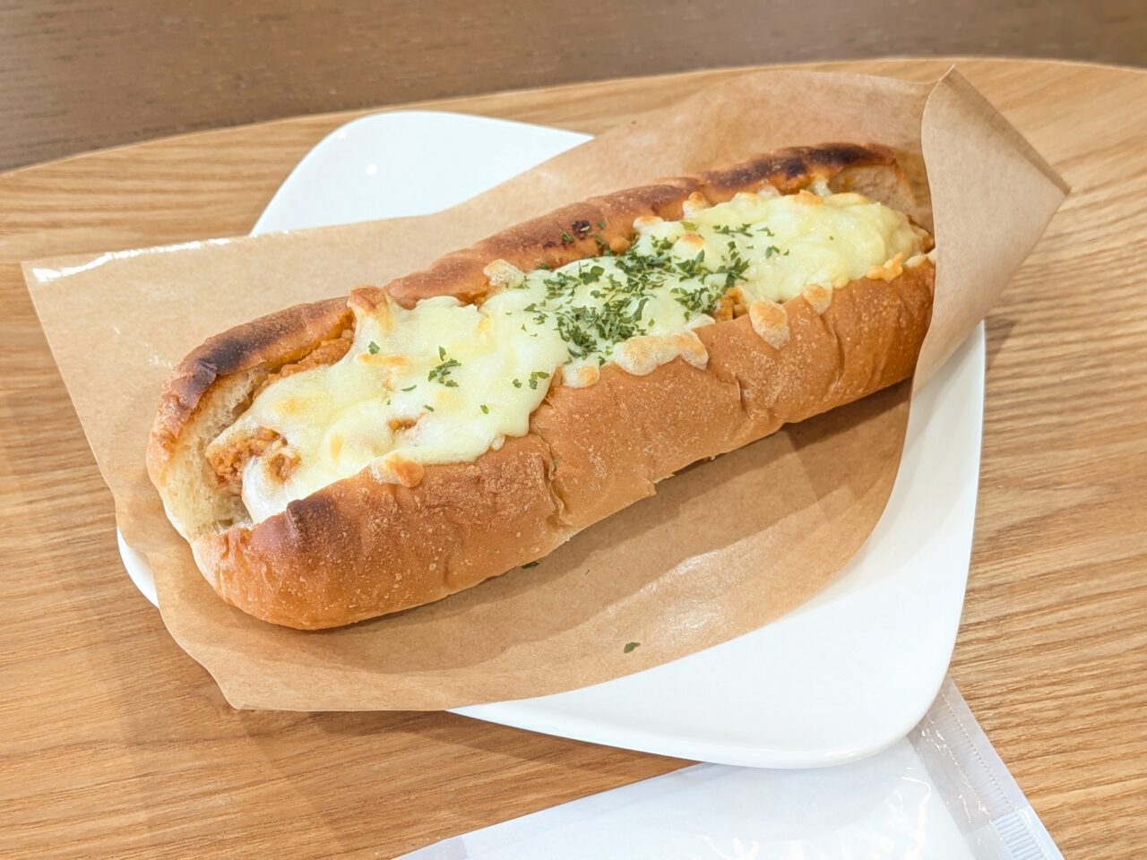 ホットドッグ　キノファクトリー