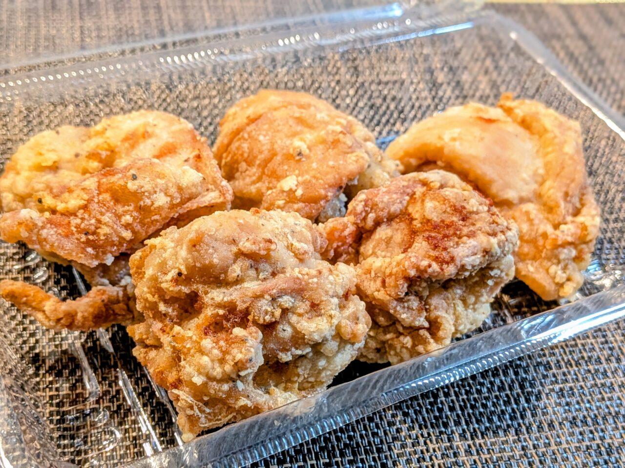 プレジール　東区