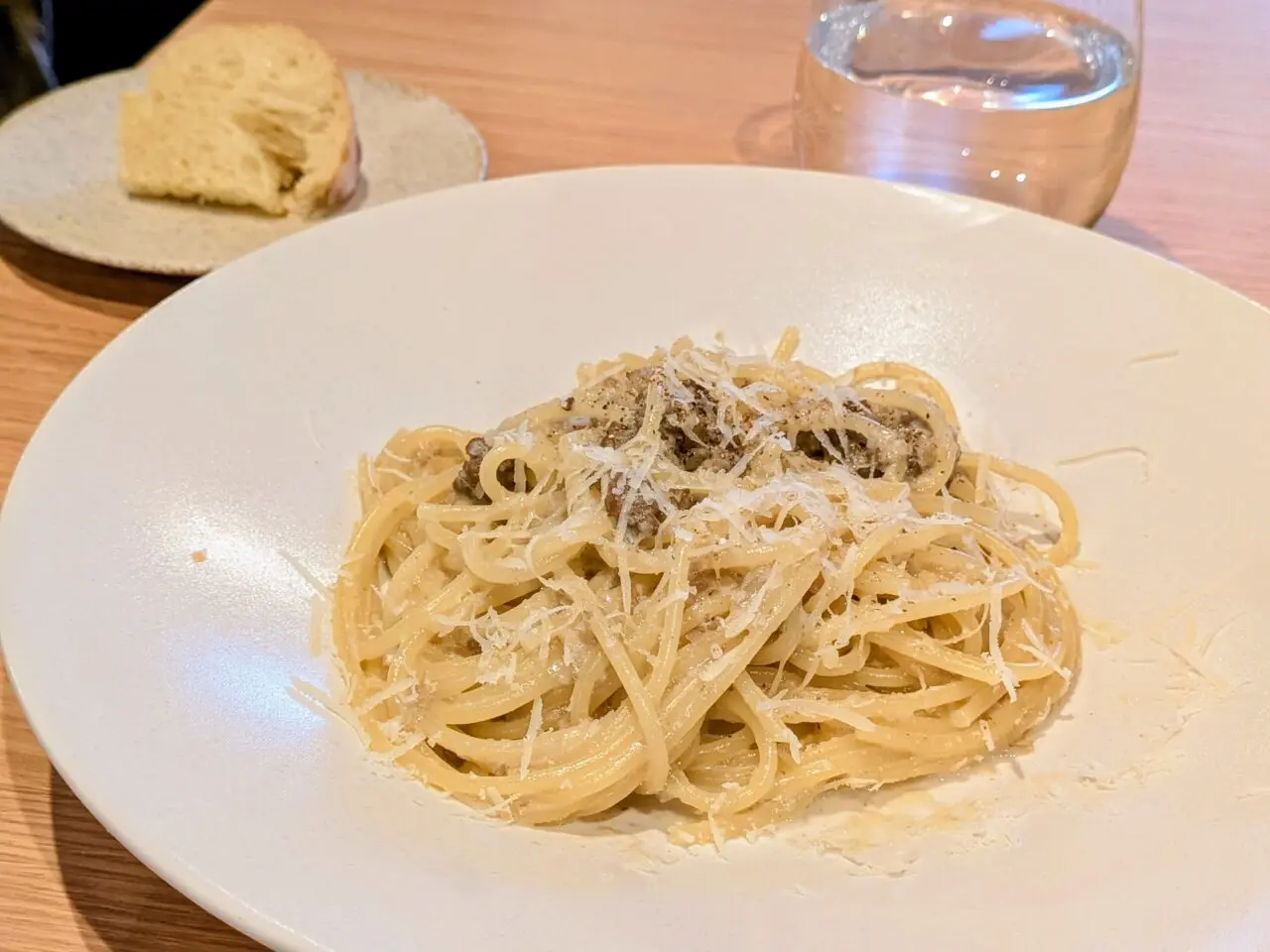 オステリアアルベロ　元町