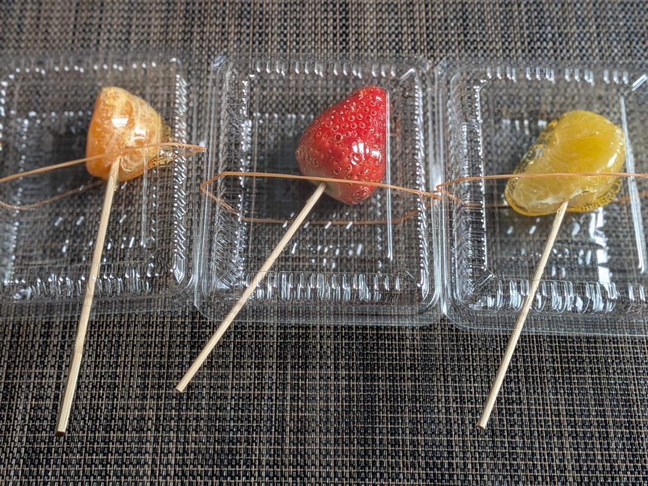 キニナルリンゴ　フルーツ飴