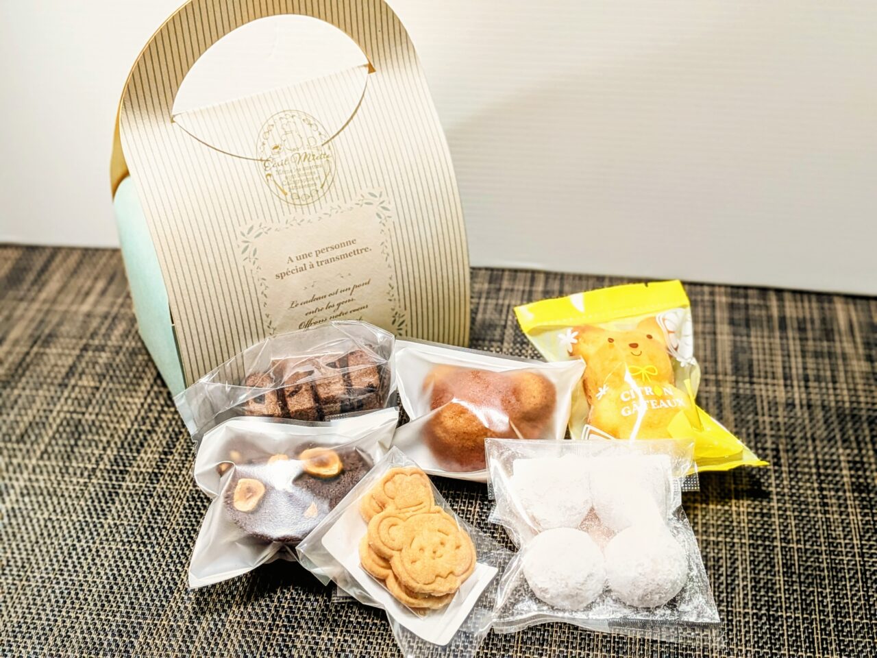 かたみみもげこ