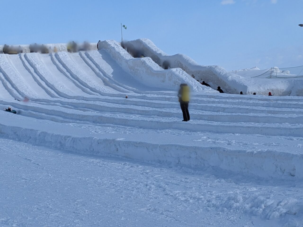 チューブスライダー　つどーむ