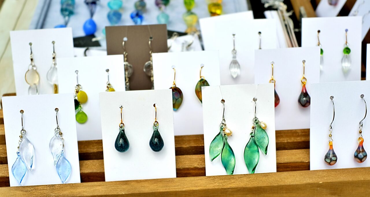 作家　つどーむ